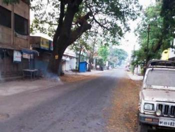 lockdown-meeting-with-government-officials