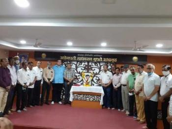 इंजिनिअरिंग-असोसिएशनच्या-शोकसभेत-अनेकांनी-वाहीली-श्रध्दांजली.